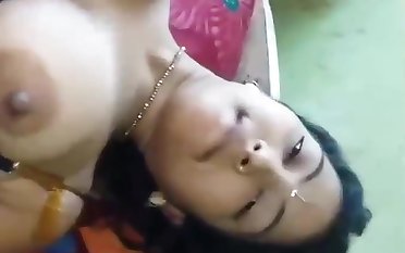 Shaved Pussy With Bubbly Boobs Of Desi Girl